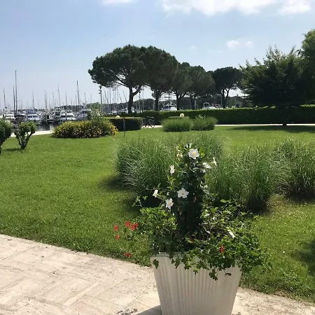 Brama * Aprilia Marittima